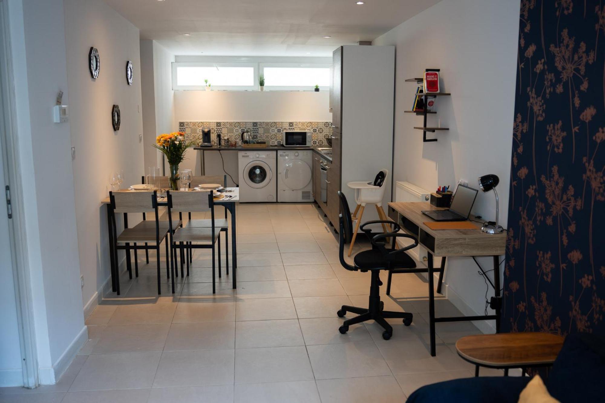 Le Bathalzar Apartment *
